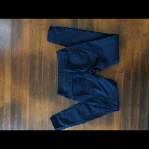 Jeans - Picture 7 of 9